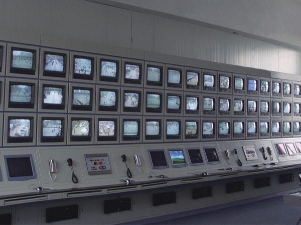 監(jiān)控操作臺(tái)